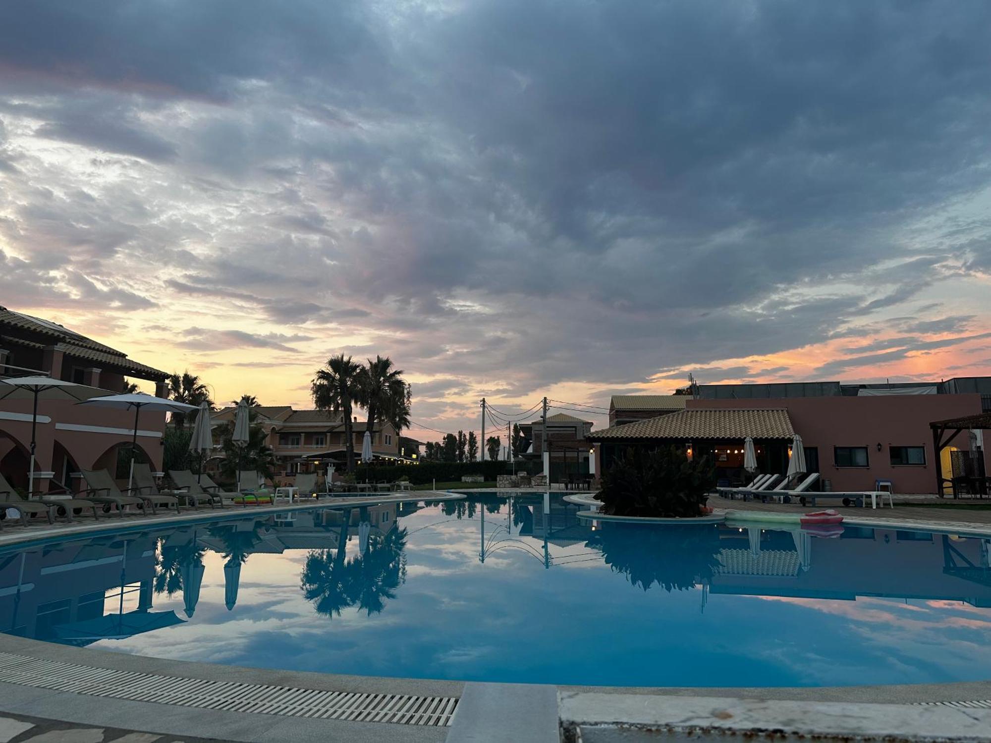 Perland Vacation Apartment Sidari  Exterior photo